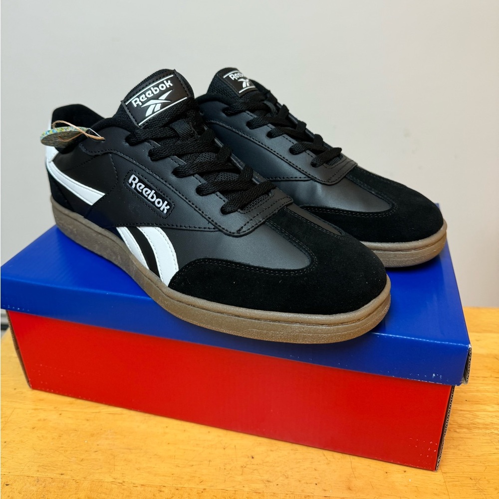 Reebok Forte Loungers